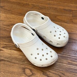 CROCS Classic White Clogs